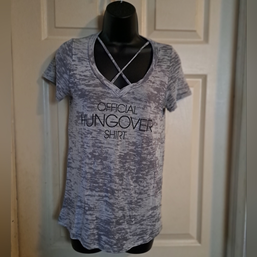Alya graphic T-shirt criss cross neck size Medium